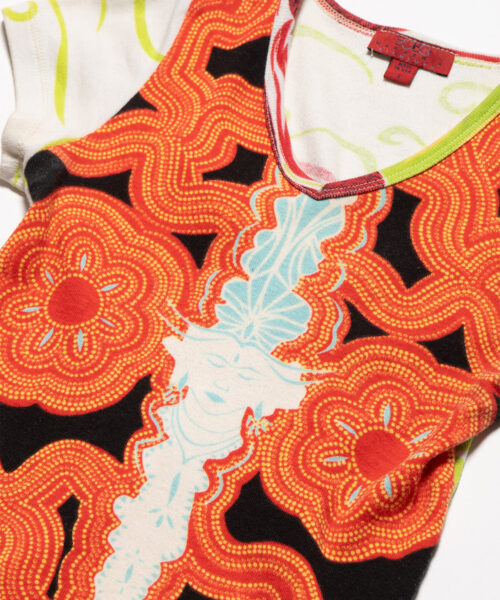 Alternative view of vintage-bcbg-max-azria-elements-baby-tee