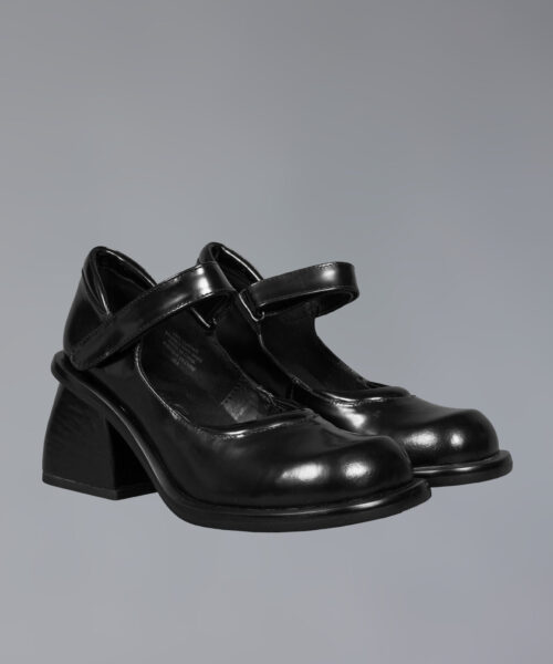 Alternative view of dot-mary-janes