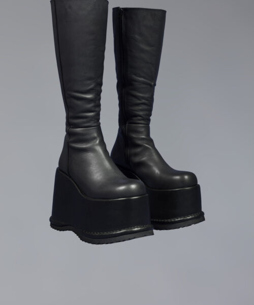 Alternative view of smoke-boot