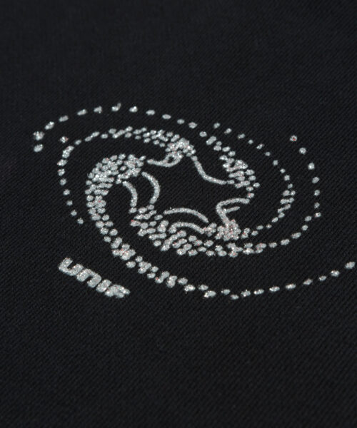 Alternative view of spin-hoodie