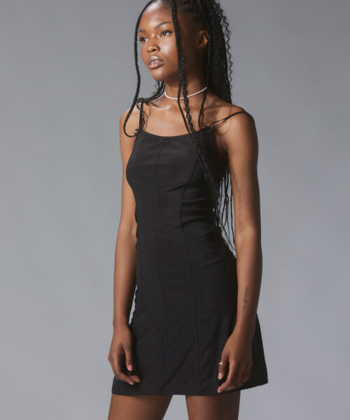 Alternative view of taut-dress