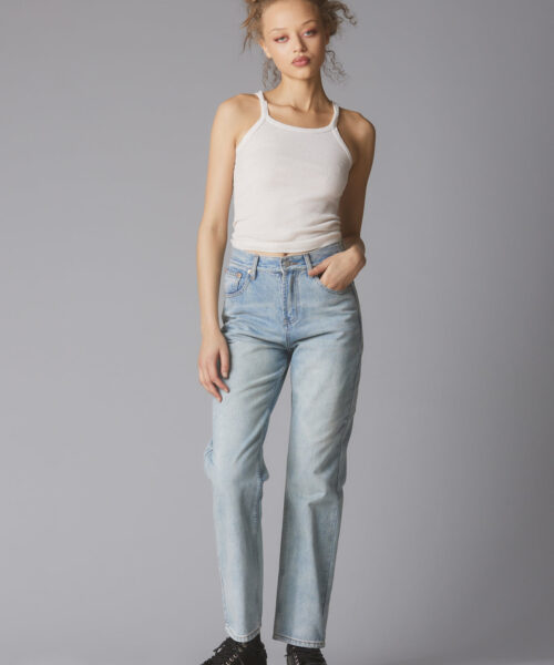 Alternative view of dB Jeans